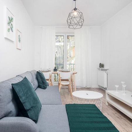 Botanic Gardens Apartment With Free Garage Wroclaw By Noclegi Renters Dış mekan fotoğraf