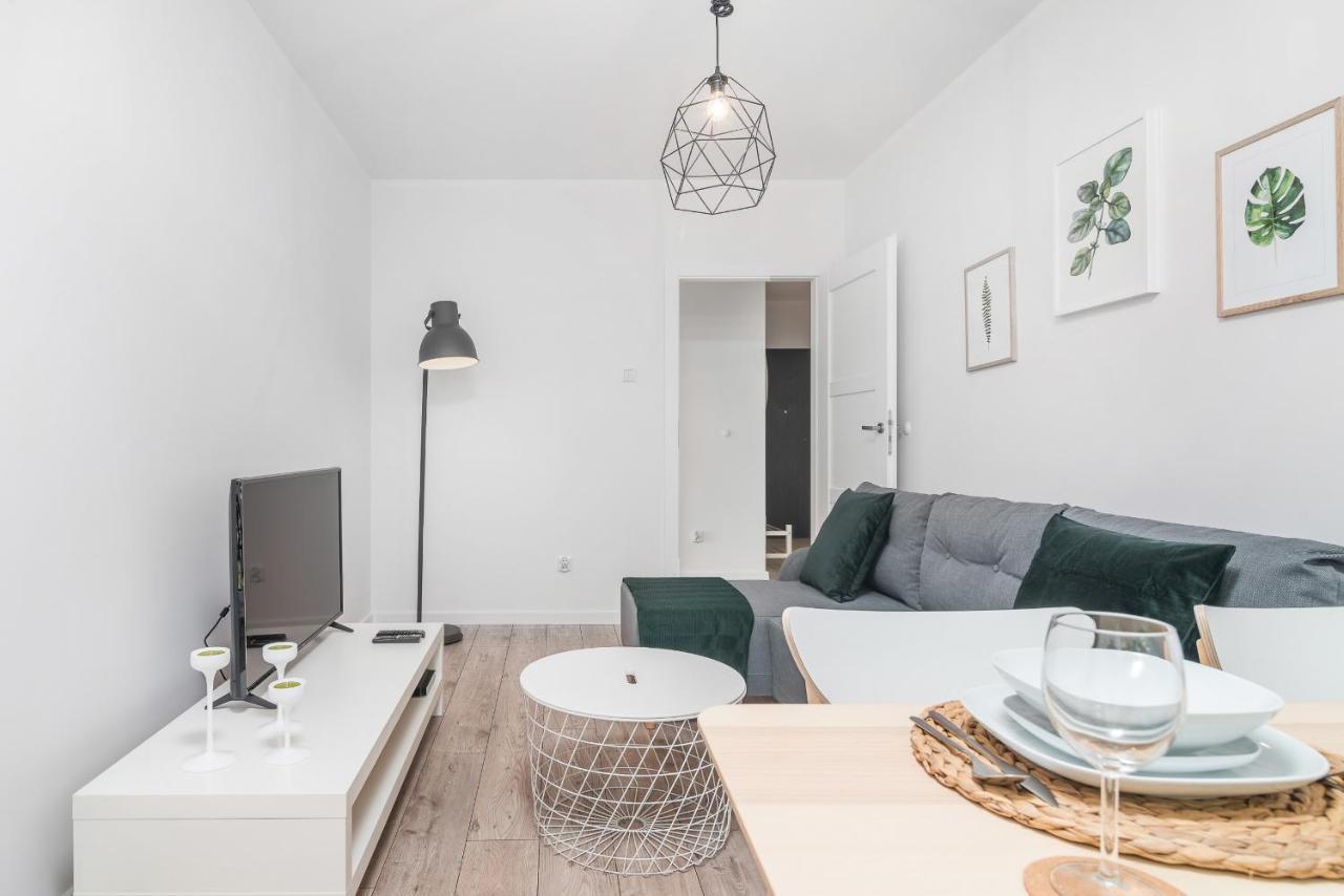 Botanic Gardens Apartment With Free Garage Wroclaw By Noclegi Renters Dış mekan fotoğraf