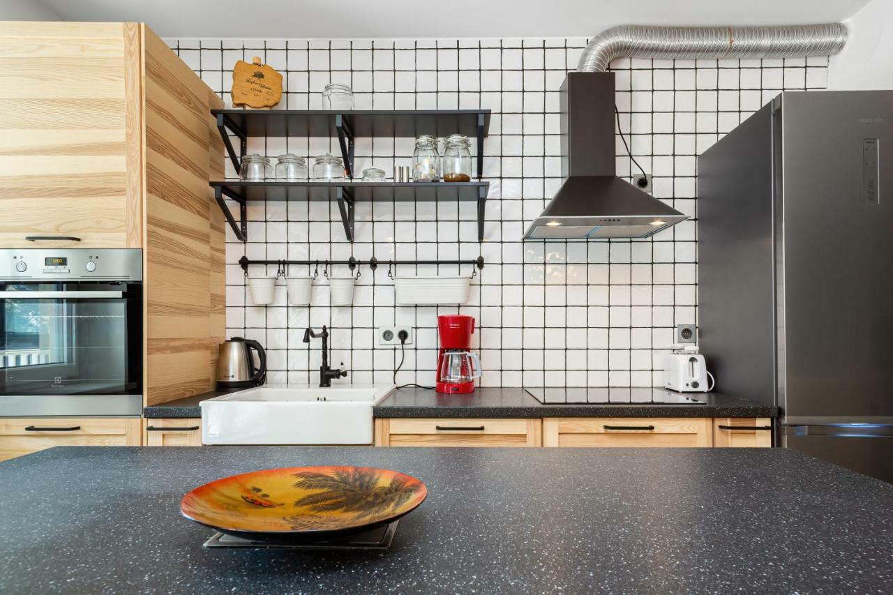 Botanic Gardens Apartment With Free Garage Wroclaw By Noclegi Renters Dış mekan fotoğraf